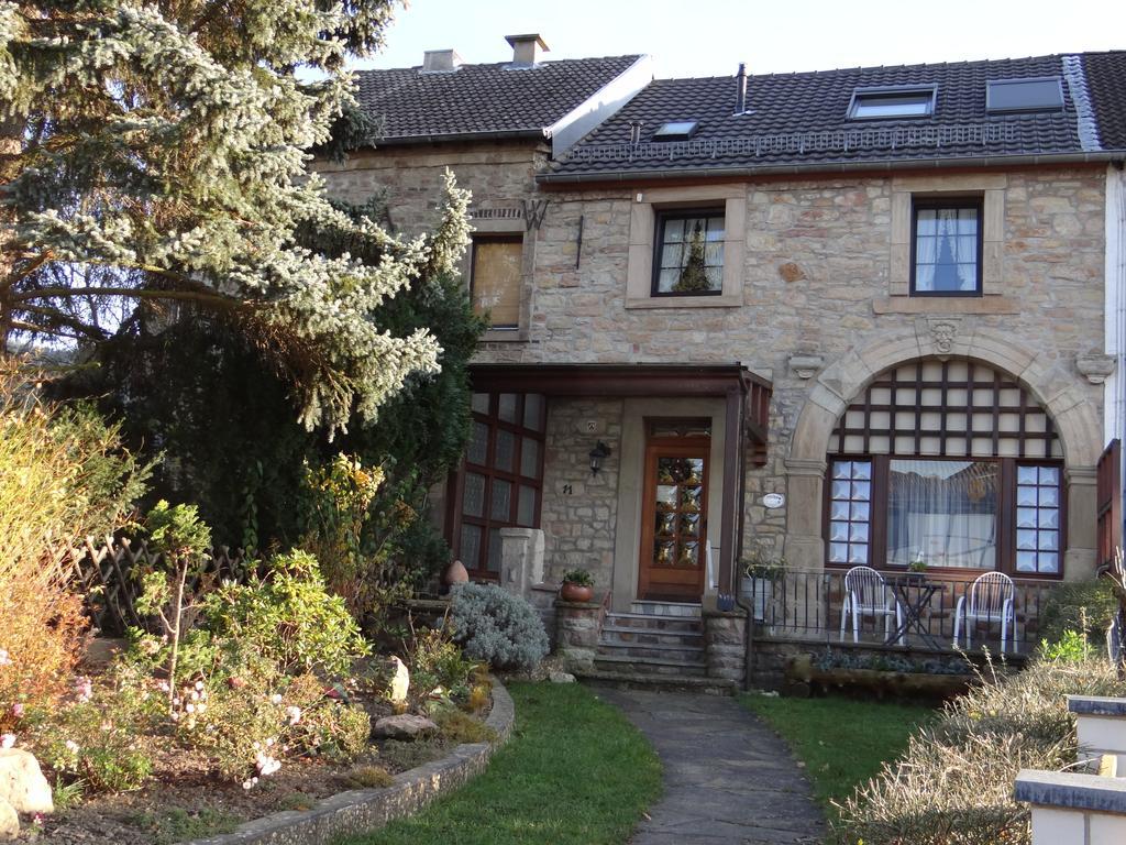 Gaestehaus Burg Molbach Kreuzau ภายนอก รูปภาพ